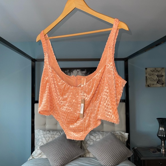 NEW NWT SKIMS Peach Velvet Corset Top Velour NWT Kim Kardashian Repeat Logo 3X - Picture 4 of 8